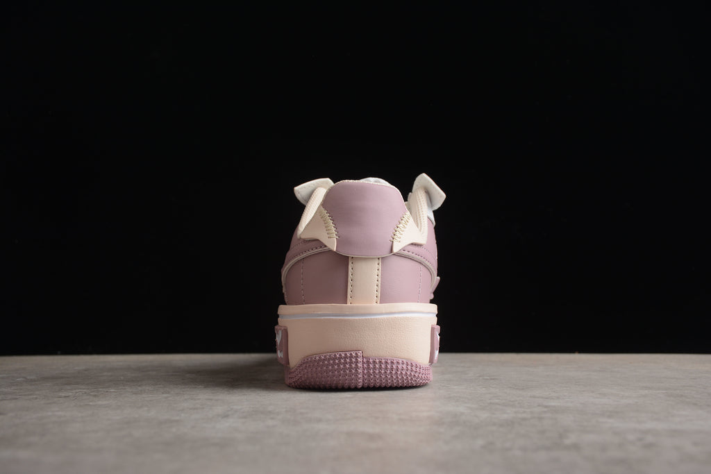 Air Force 1  – Rosa