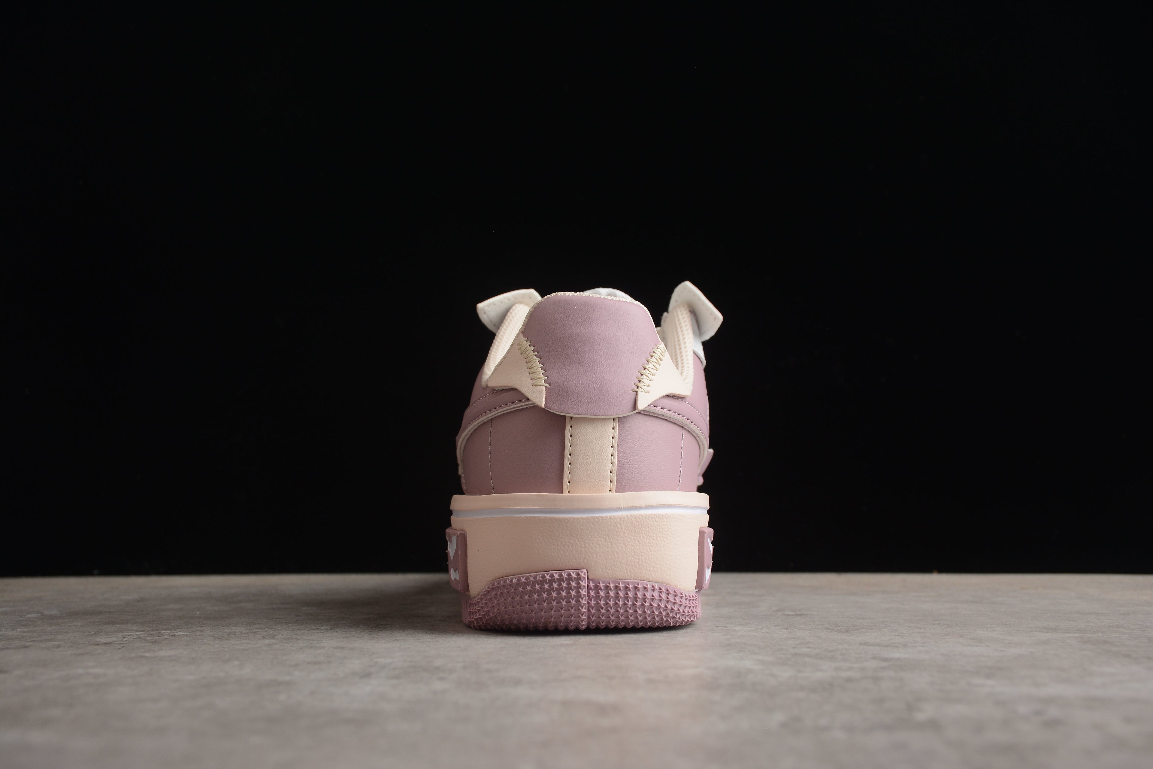 Air Force 1  – Rosa