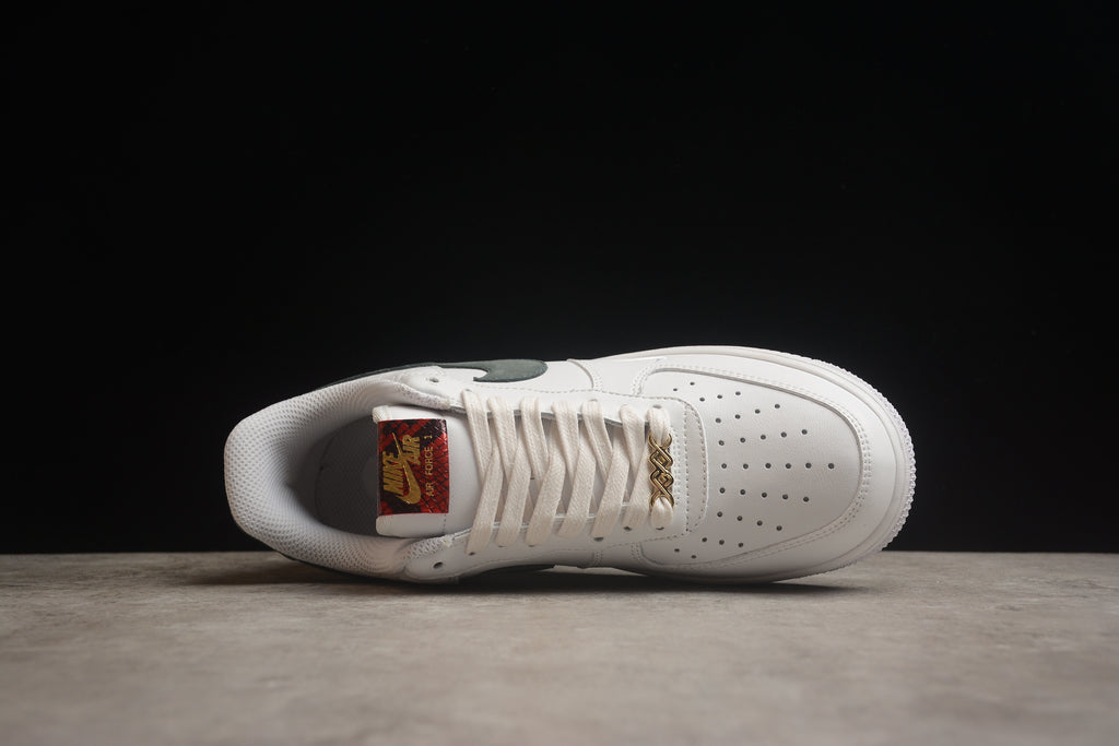 Nike Air Force 1 Low – Blanco / Gris