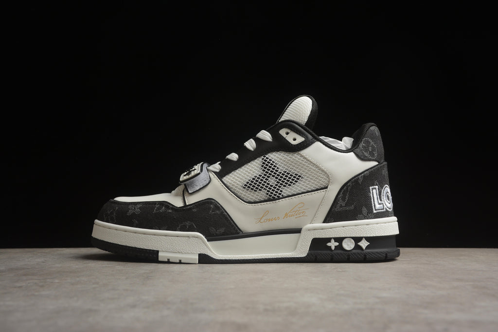 Louis Vuitton Trainer Low – Negro / Blanco