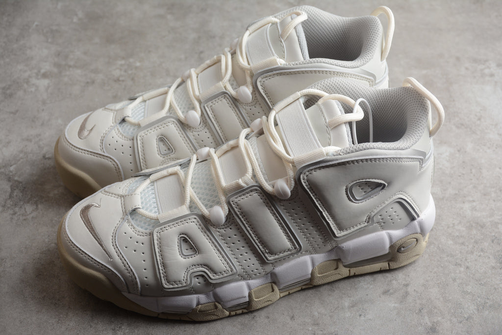 Air More Uptempo – Blanco / Beigie