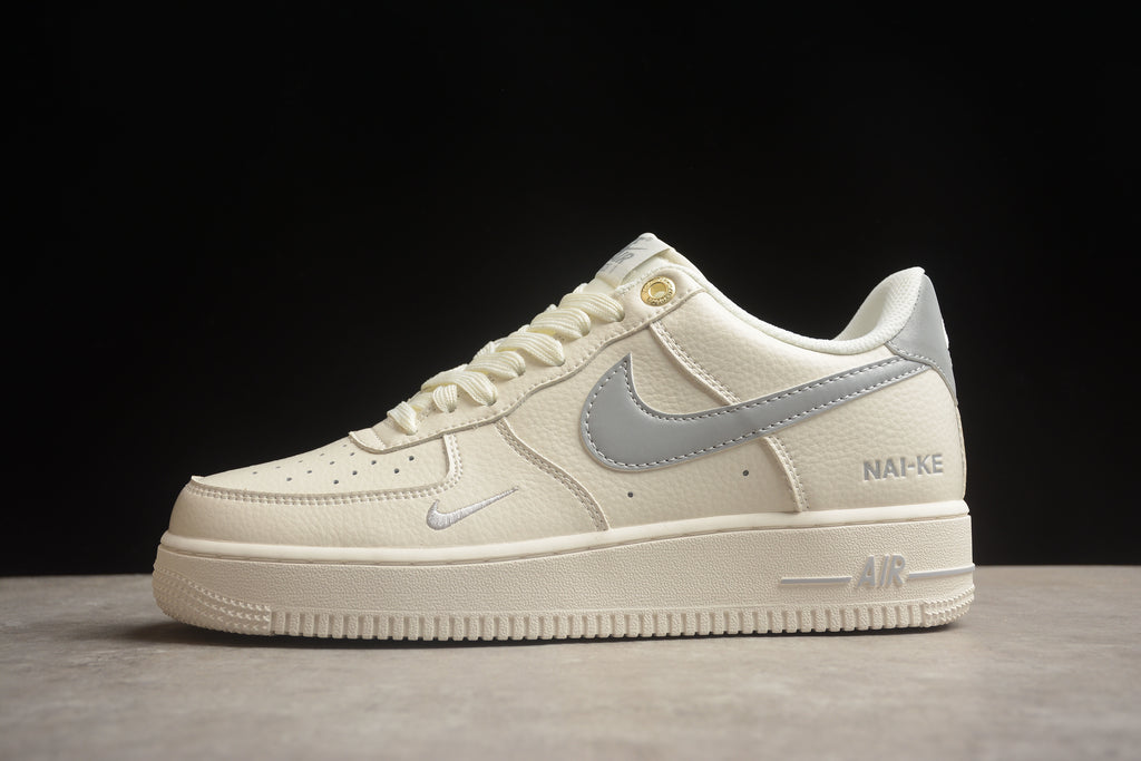 Air Force 1 Low – Beige / Gris