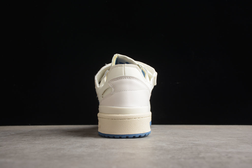 Adidas Forum – Azul / Blanco