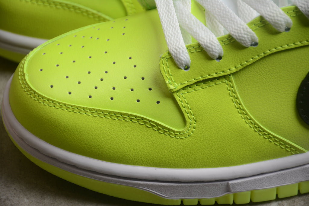 Dunk SB – Amarillo Fluorescente