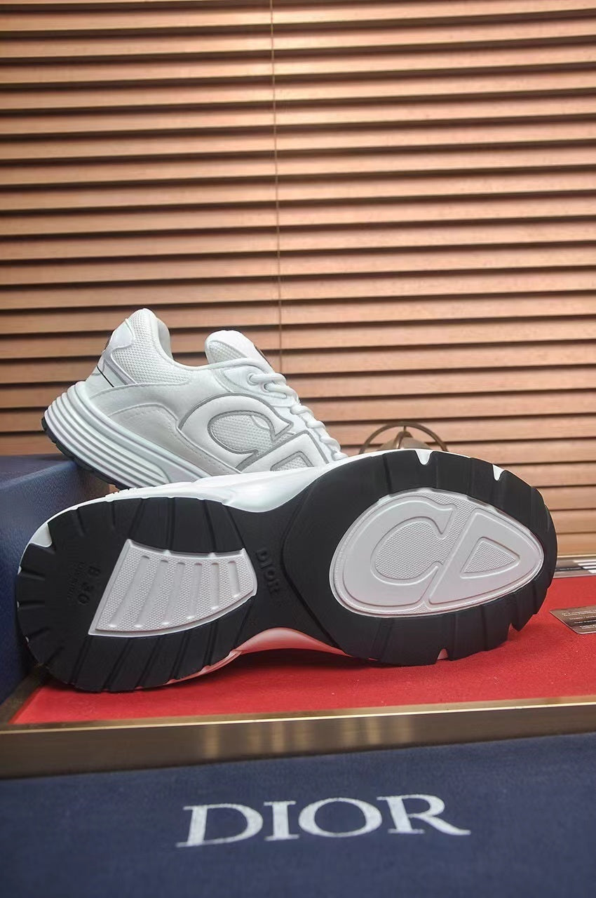 Dior B30 – Blanco