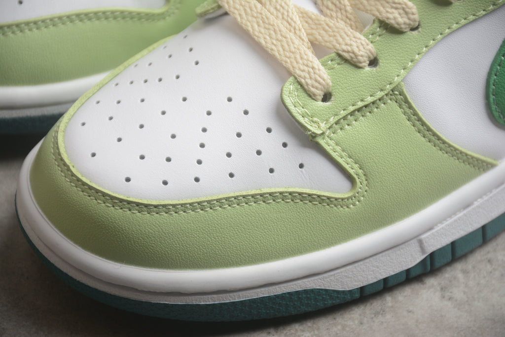 Dunk SB – Verde Claro / Blanco