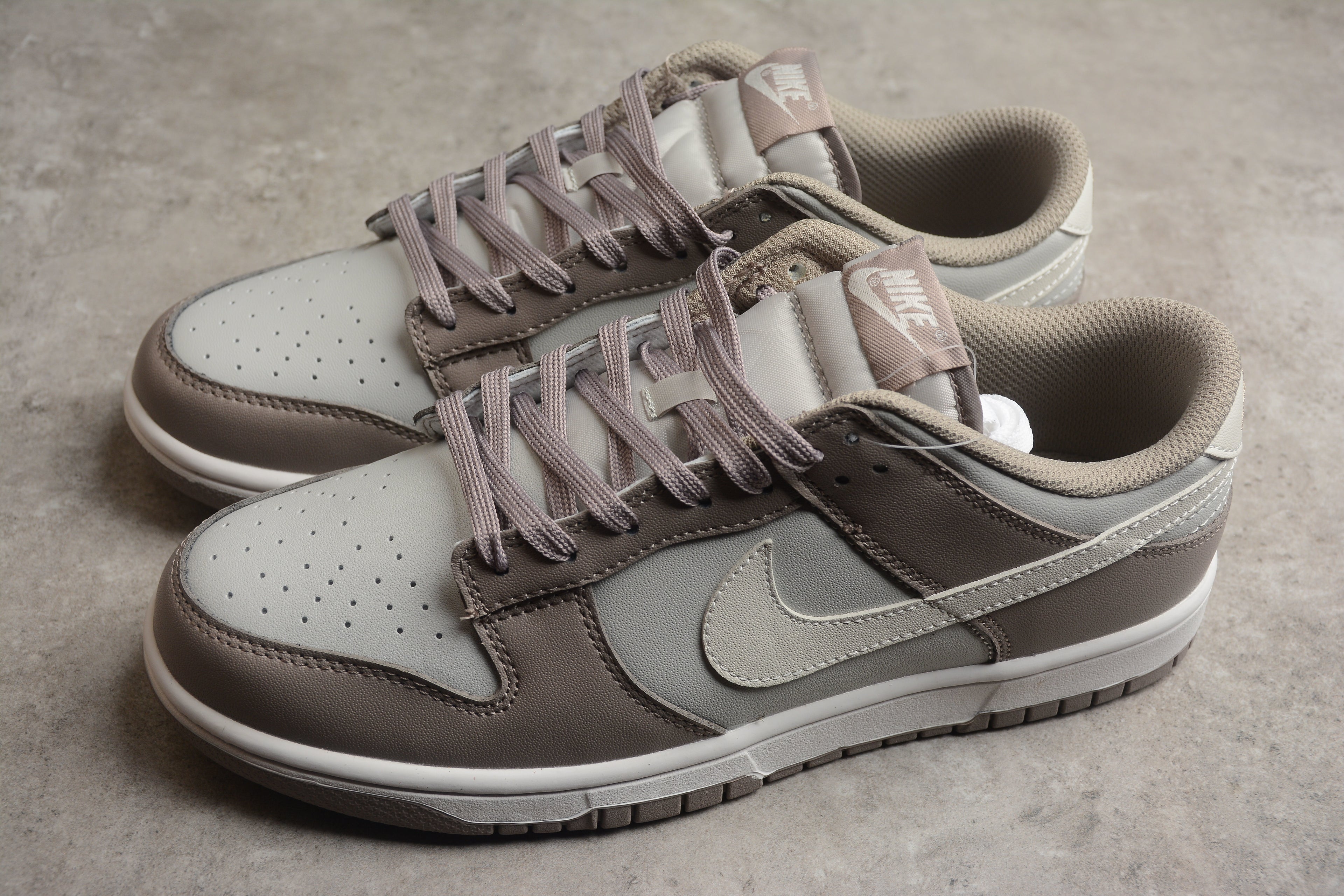 Dunk SB – Marrón / Gris