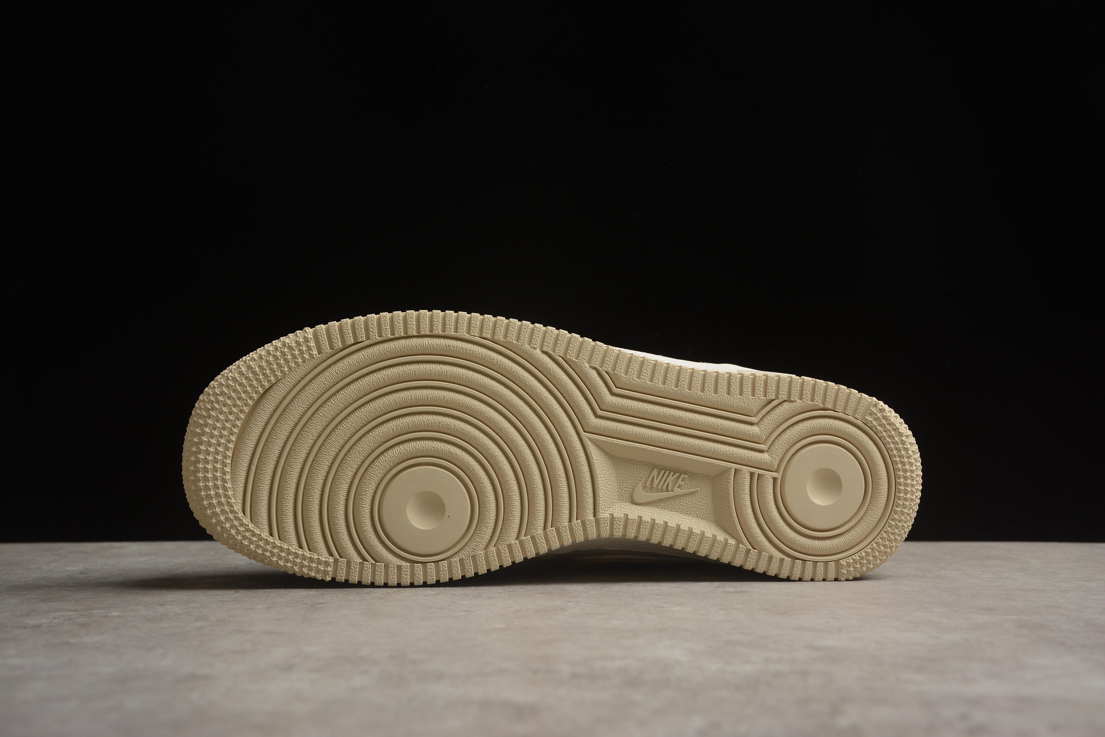 Air Force 1 High LV – Beige