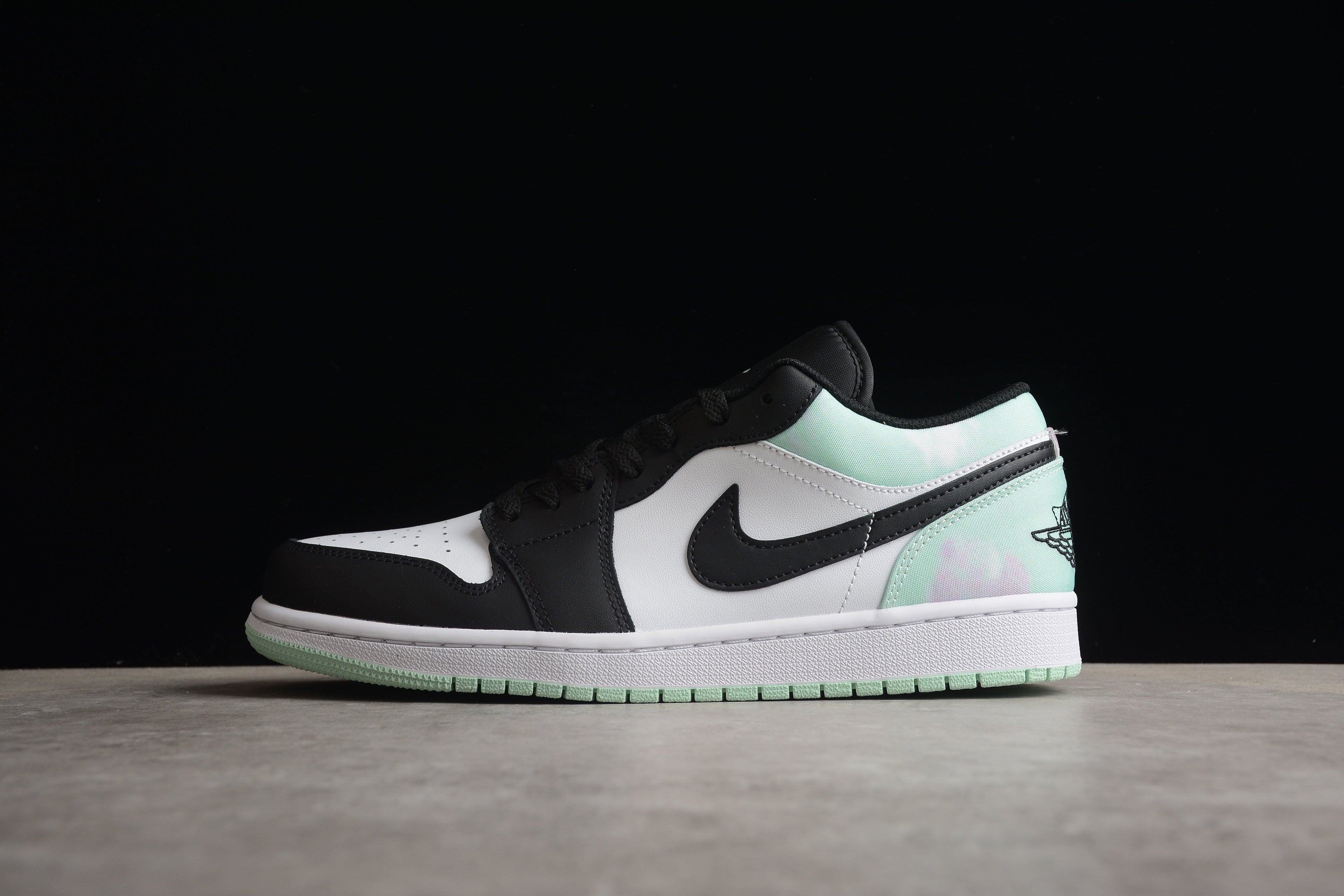 Jordan 1 Low – Turquesa / Negro / Blanco