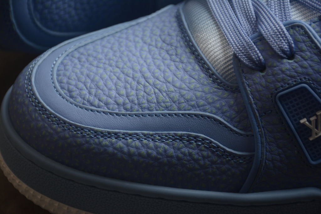 Louis Vuitton Trainer Low – Azul Claro