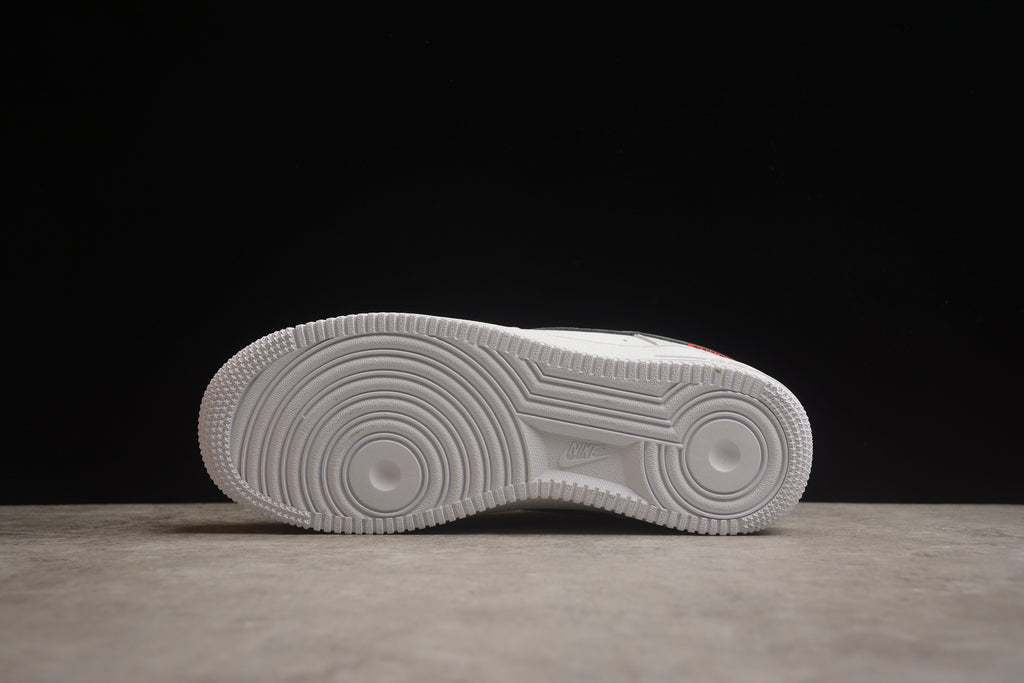 Nike Air Force 1 Low – Blanco / Gris