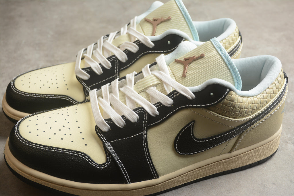 Jordan 1 Low – Beige / Negro