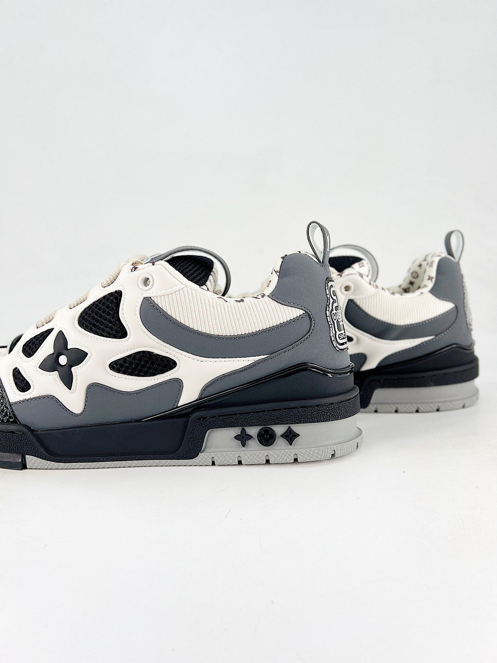 Louis Vuitton Skate – Monogram Gris