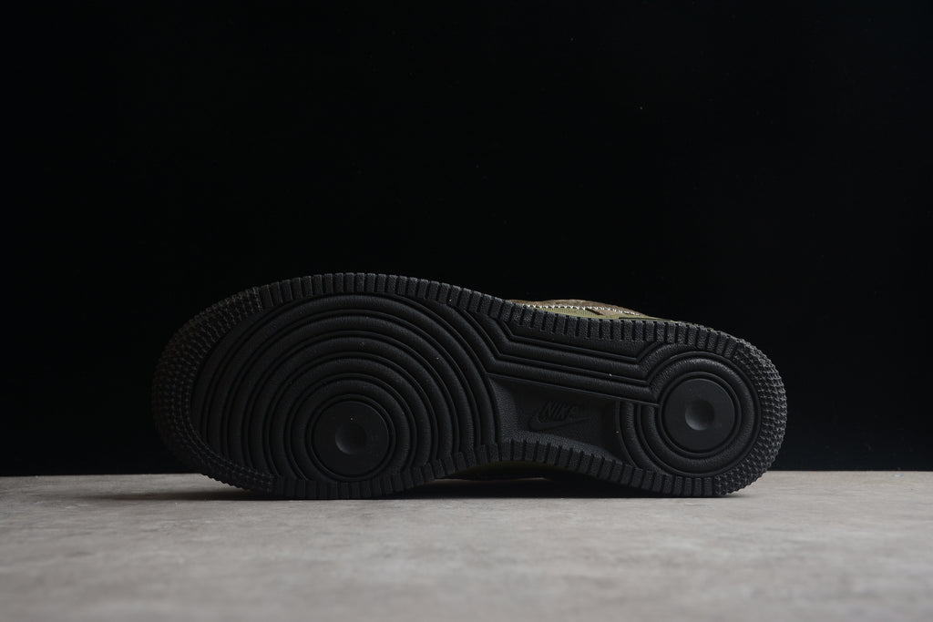 Air Force 1 Low LV – Blanco / Marrón