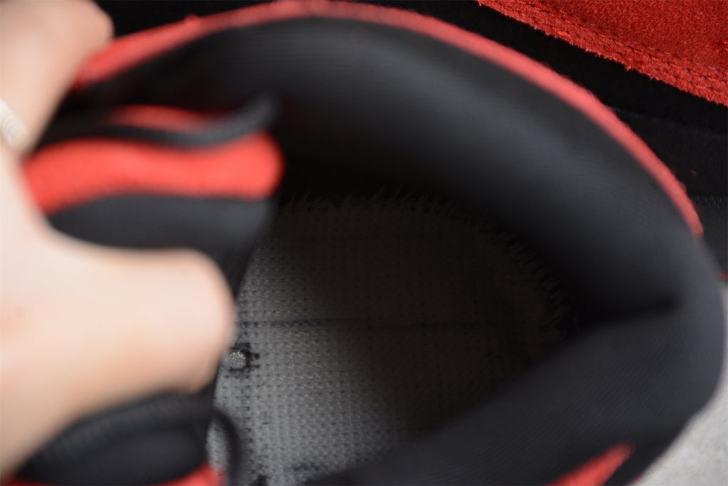Air Jordan 13 – Rojo / Negro