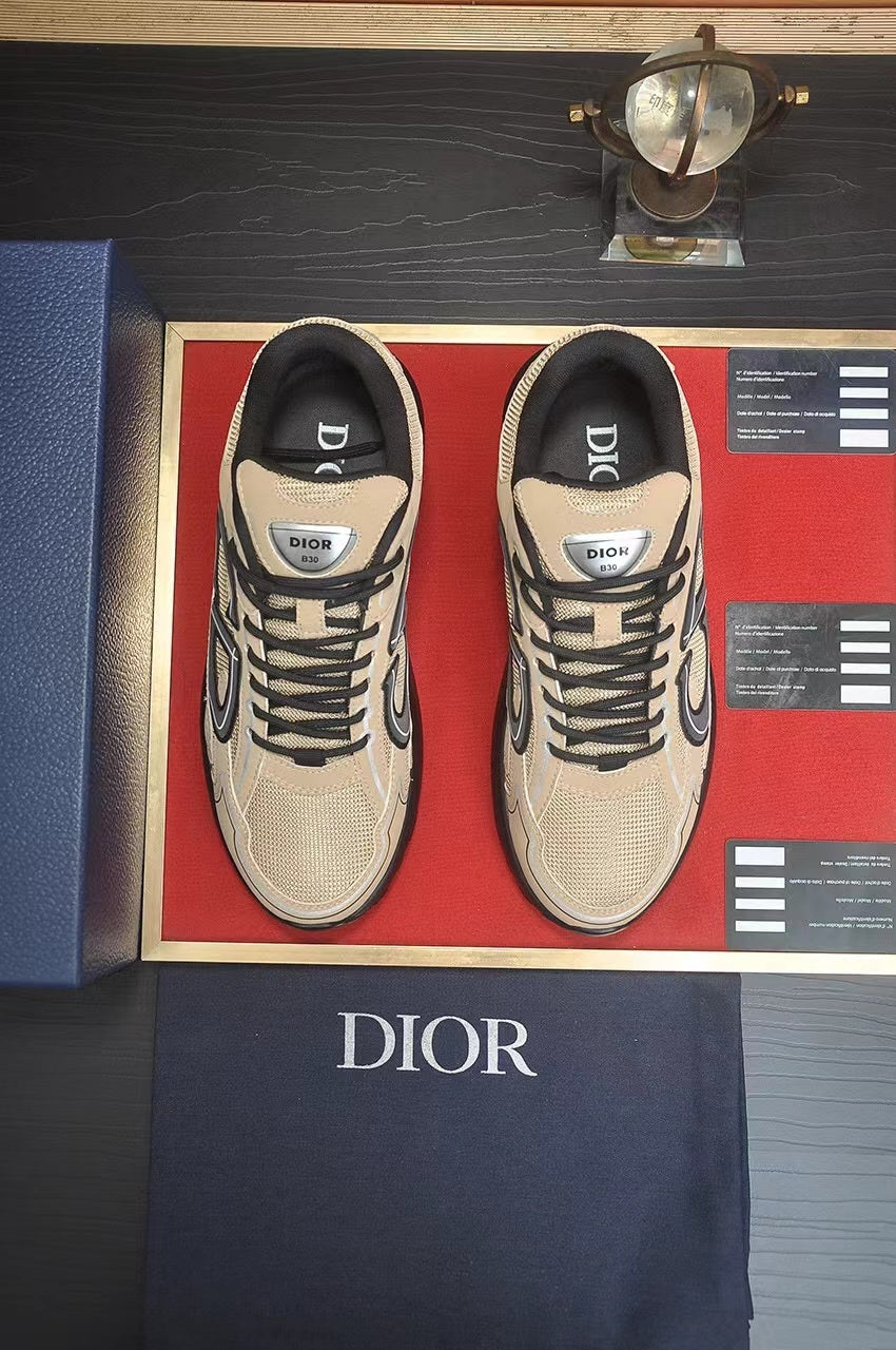 Dior B30 – Marrón / Negro