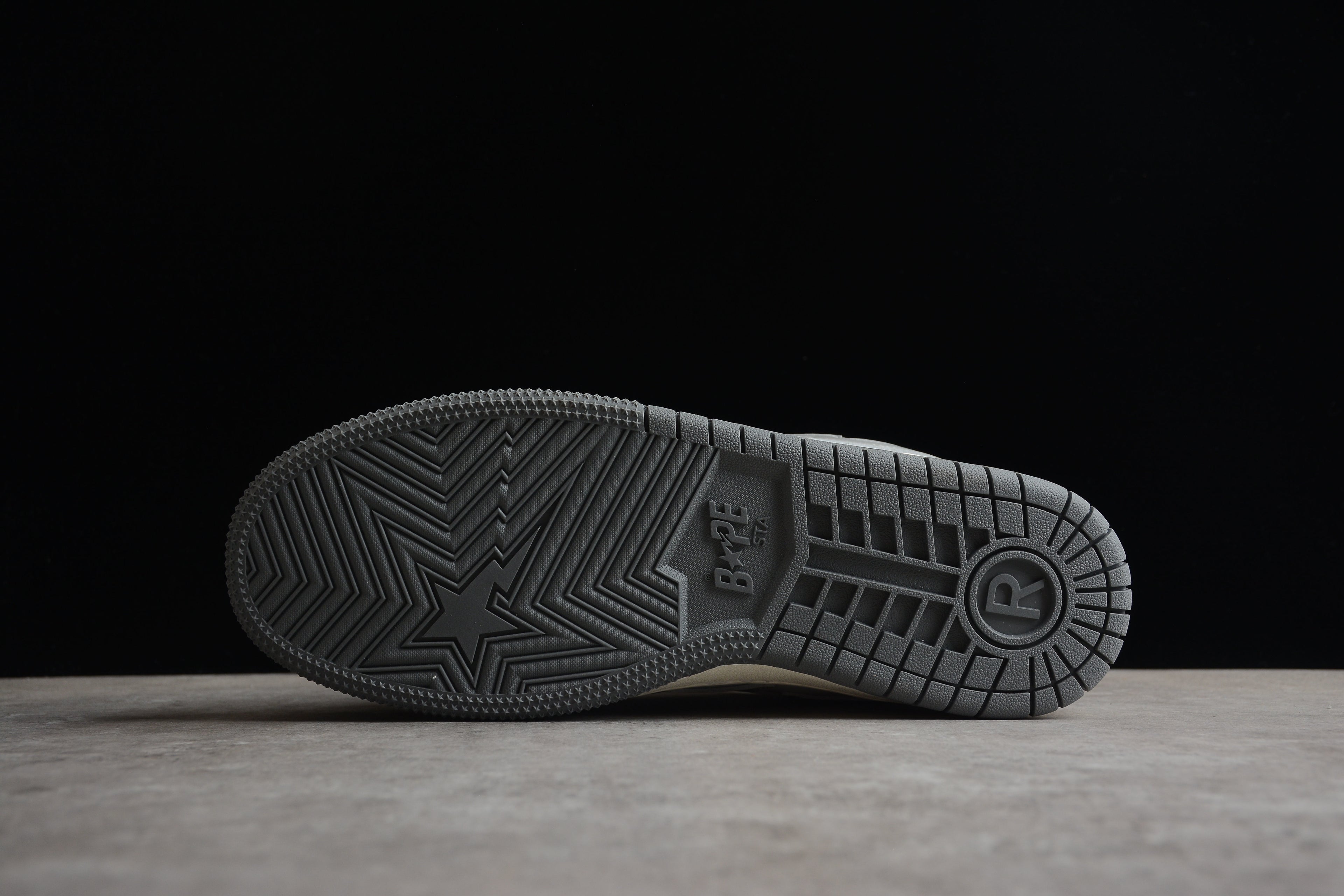 BAPE STA – Gris / Blanco