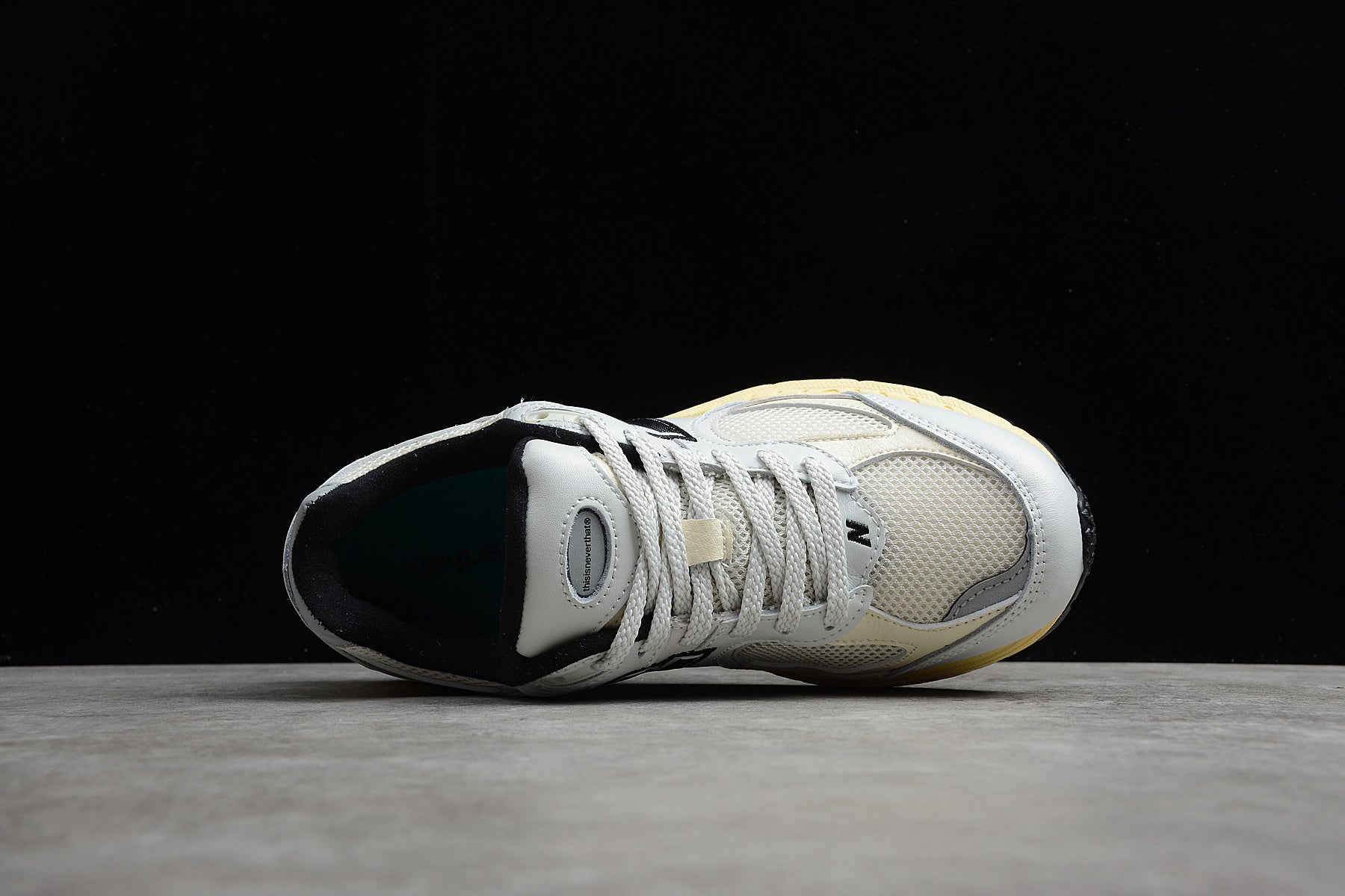 New Balance 2002R – Gris