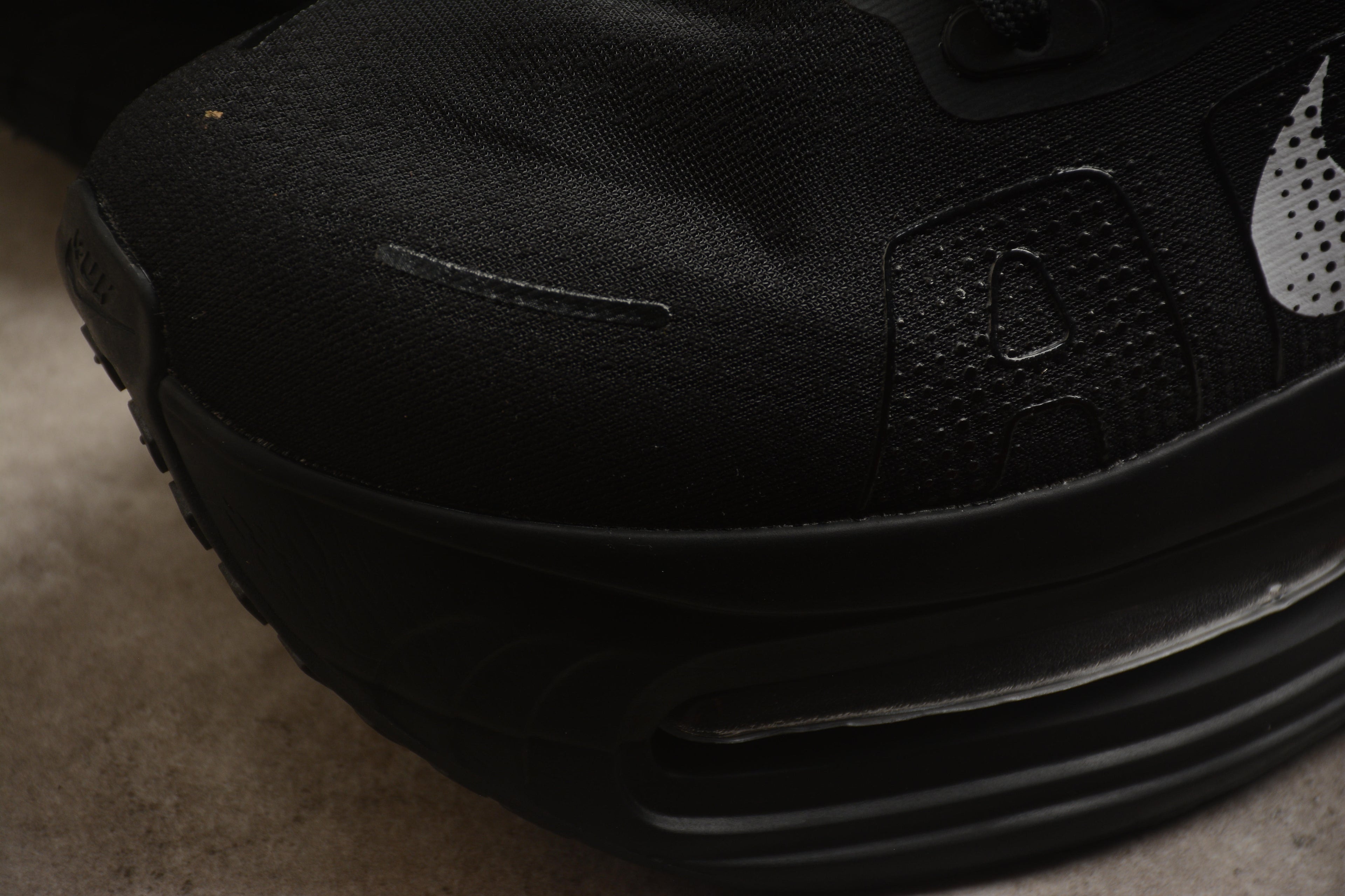 Vomero Premium – Negro