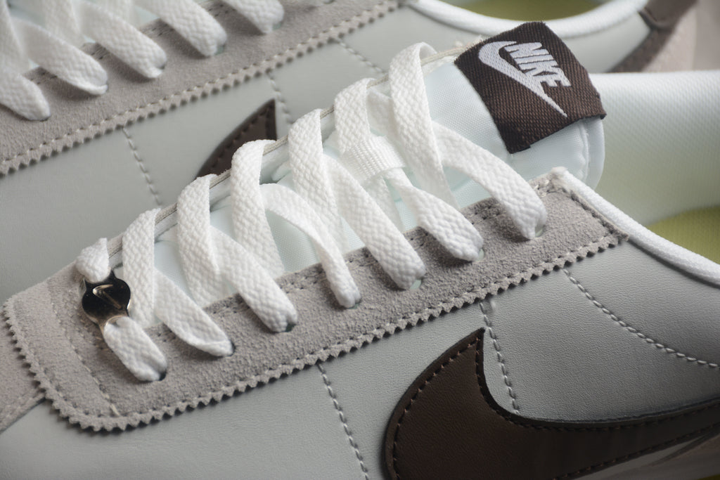 Cortez – Gris / Marrón