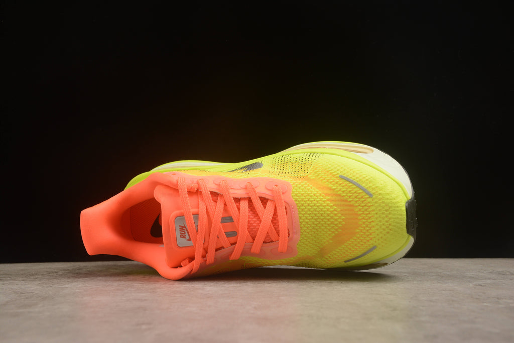 Vomero Premium – Amarillo / Naranja