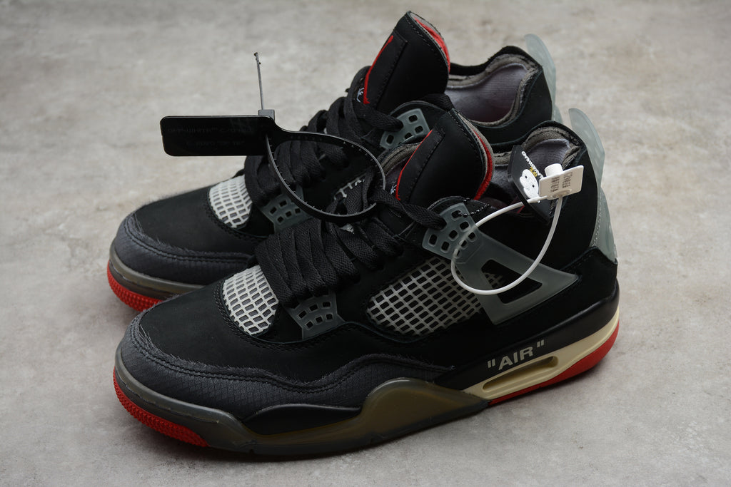 Air Jordan 4 – Negro / Gris / Beige
