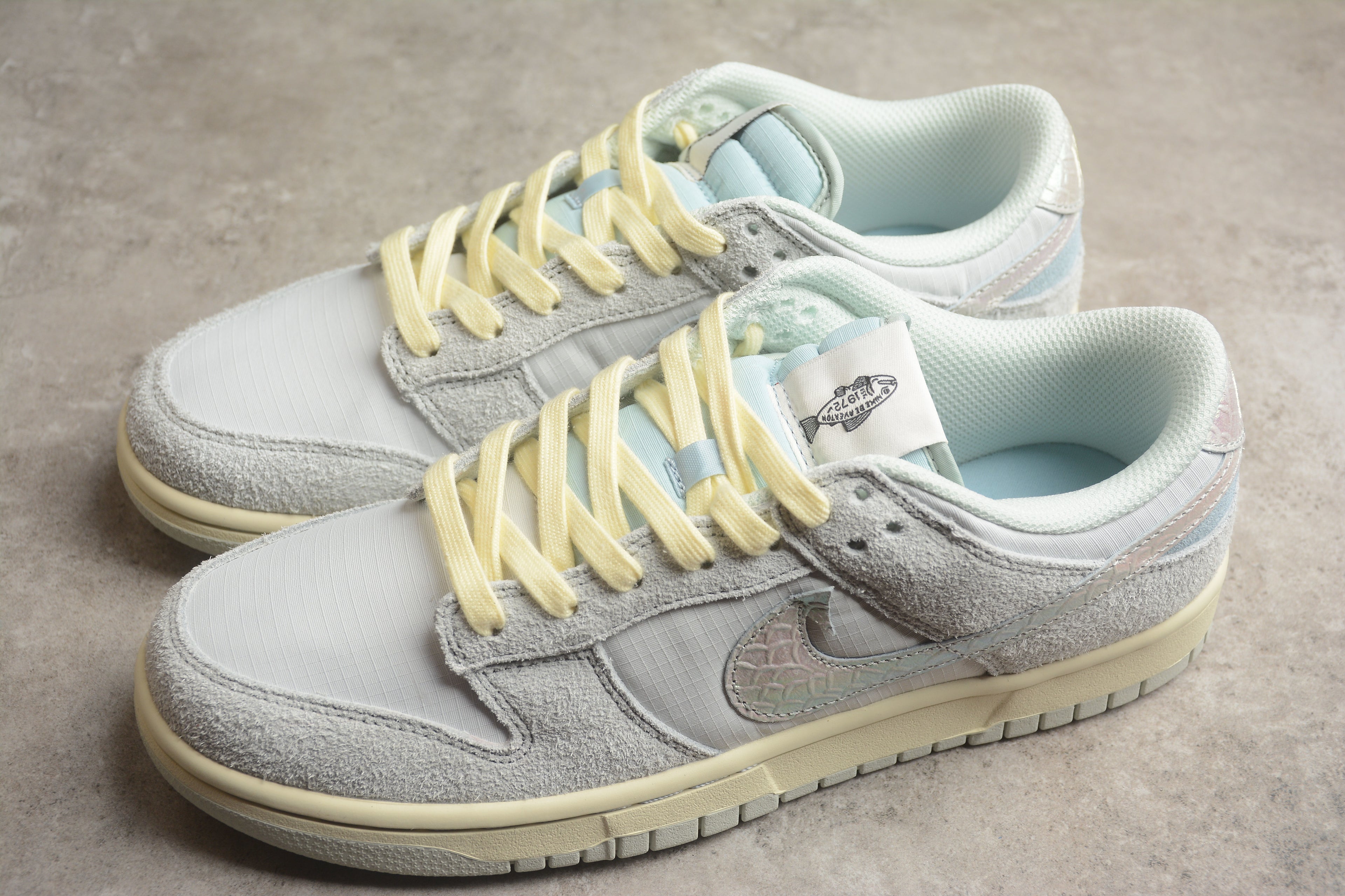 Dunk SB – Gris / Beigie / Azul