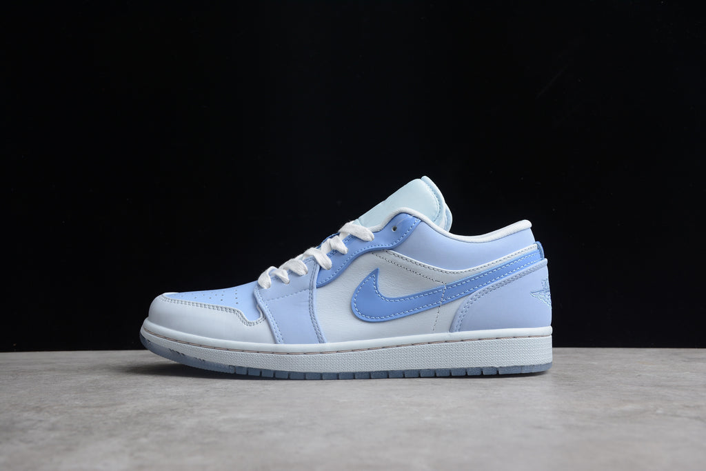 Jordan 1 Low – Full Azul Claro