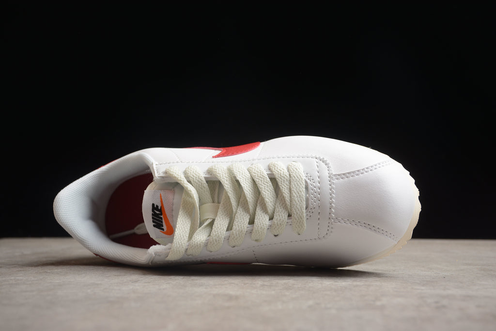 Cortez – Blanco / Rojo