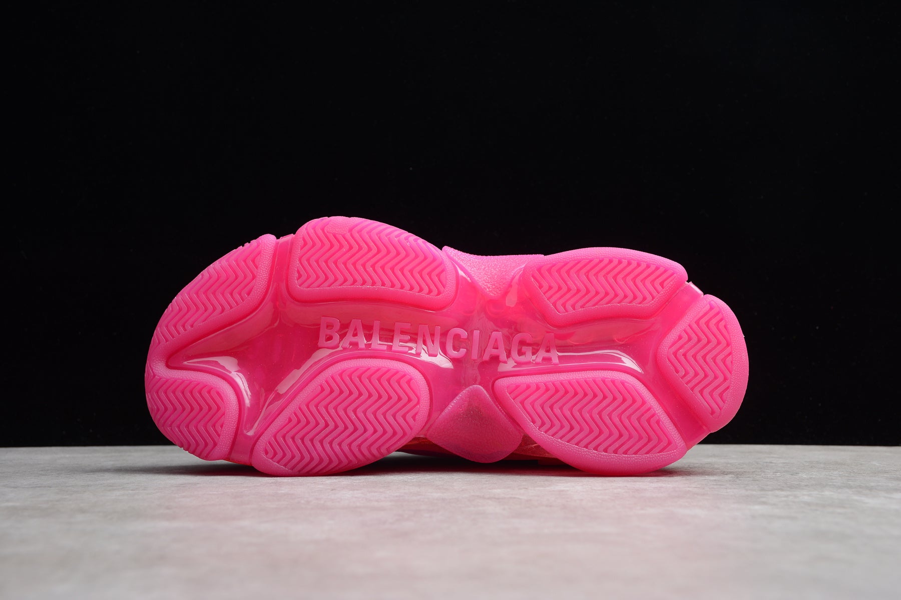 Balenciaga Triple S – Rosa Fluorescente