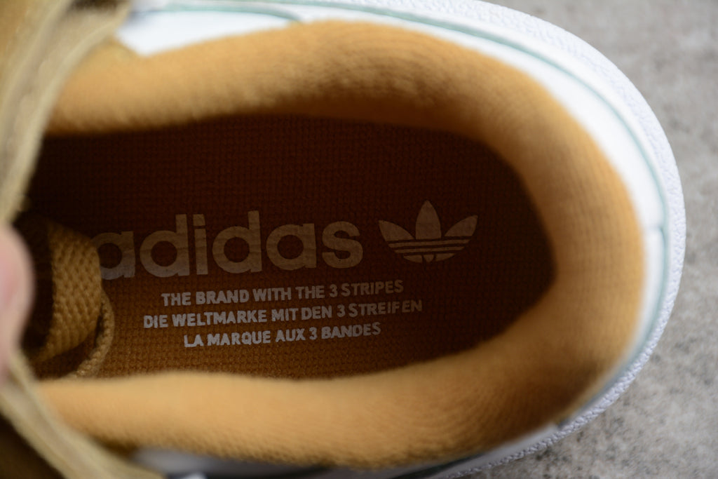 Adidas Forum – Blanco / Marrón