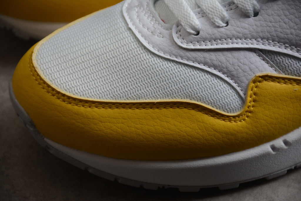 Air Max 1 – Blanco / Amarillo