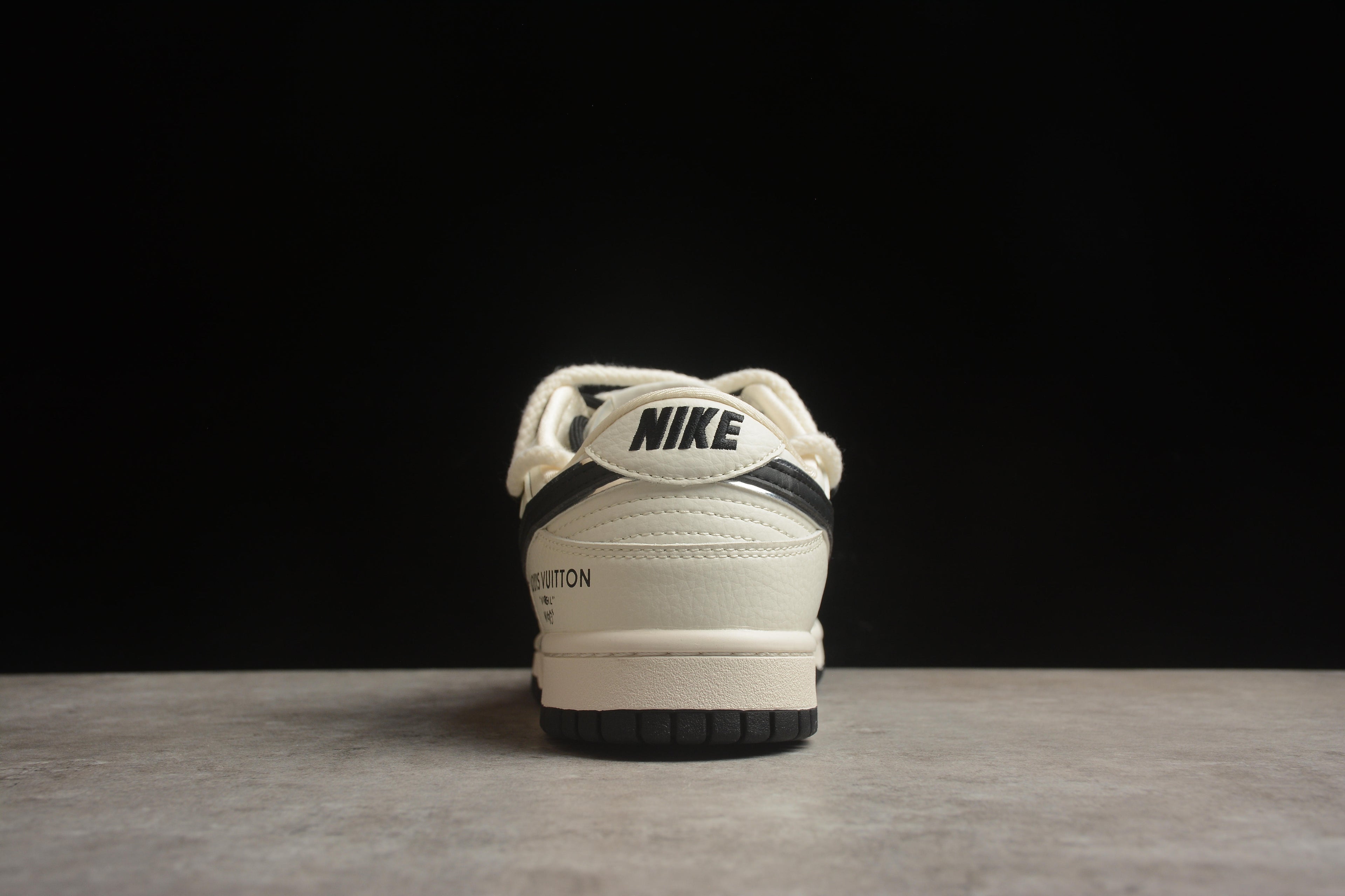 Dunk SB – LV Blanco / Negro