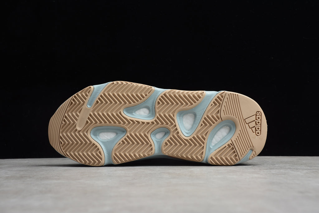 Adidas Yeezy 700 – Azul