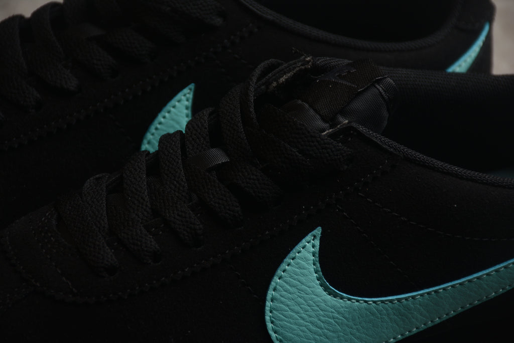 Cortez – Negro / Turquesa