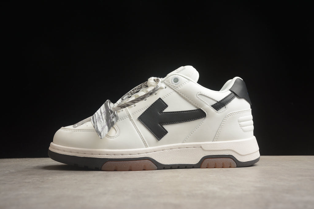 Off-White – Blanco / Negro