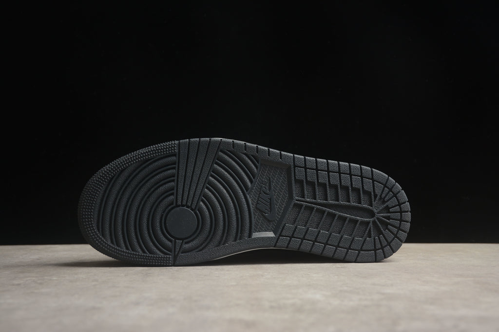 Jordan 1 Low – Negro