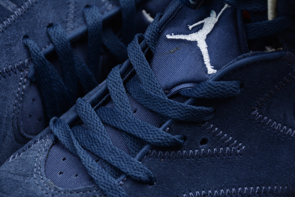 Air Jordan 6 – Azul Oscuro