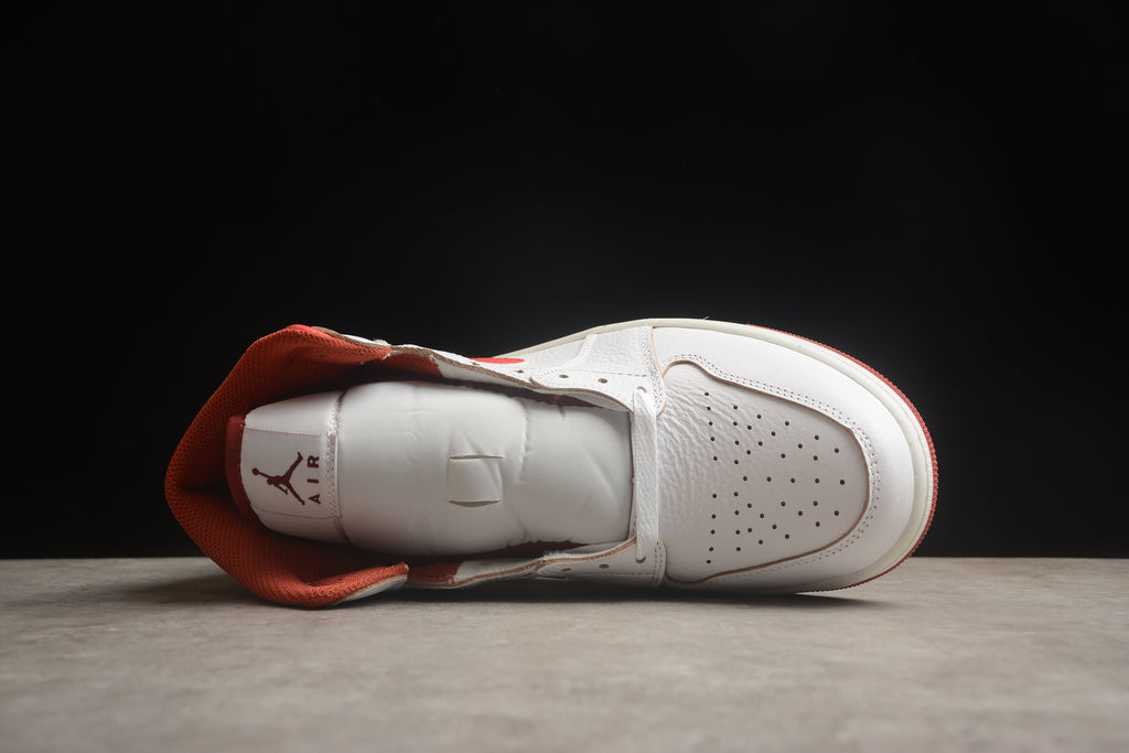 Air Jordan 1 Mid – Blanco / Rojo
