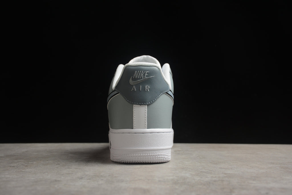 Air Force 1 Low – Gris / Blanco