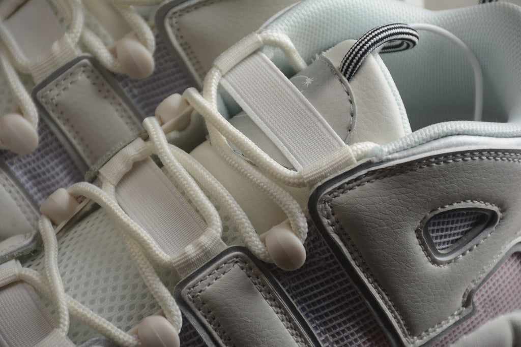 Air More Uptempo – Blanco / Rosa / Lila