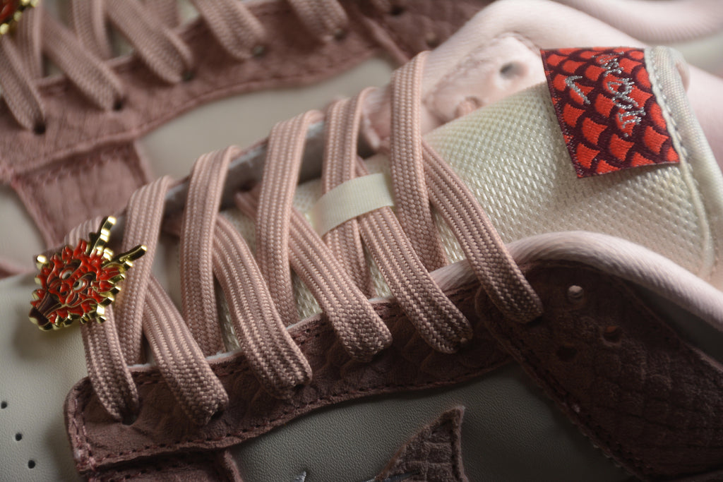 Dunk SB – Rosa / Blanco