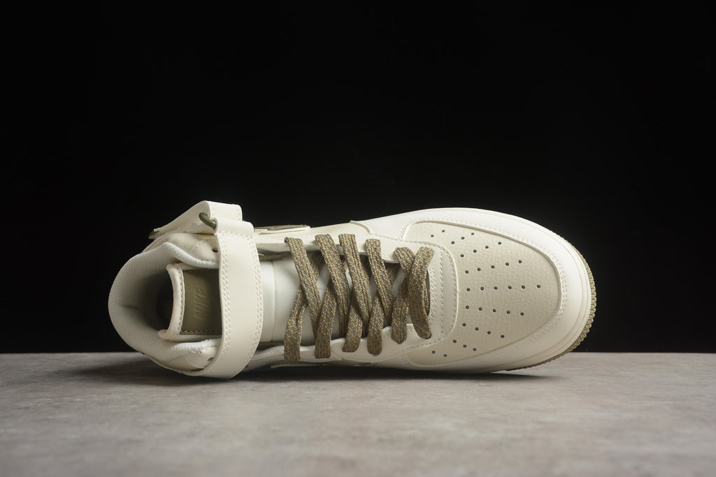 Air Force 1 High – Beige / Verde