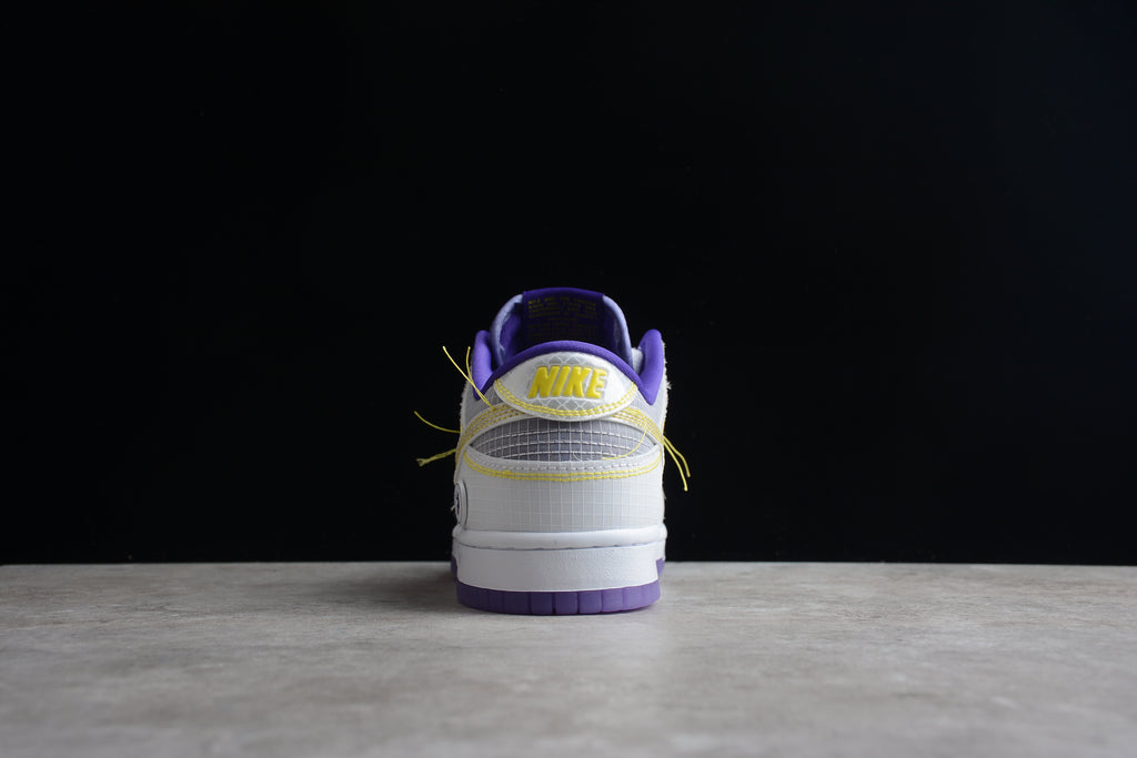 Dunk SB – Blanco / Lila