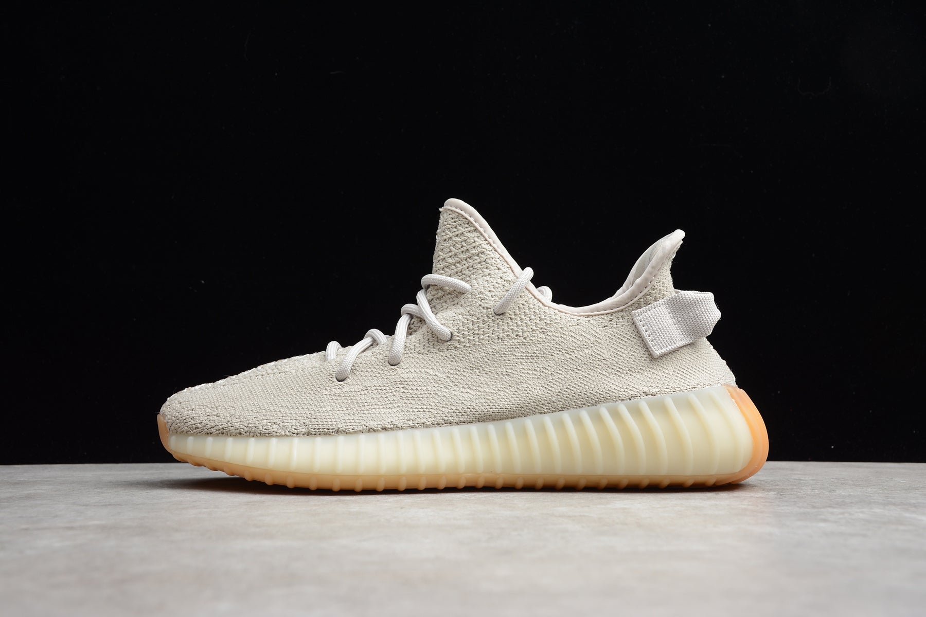 Adidas Yeezy 350 – Gris