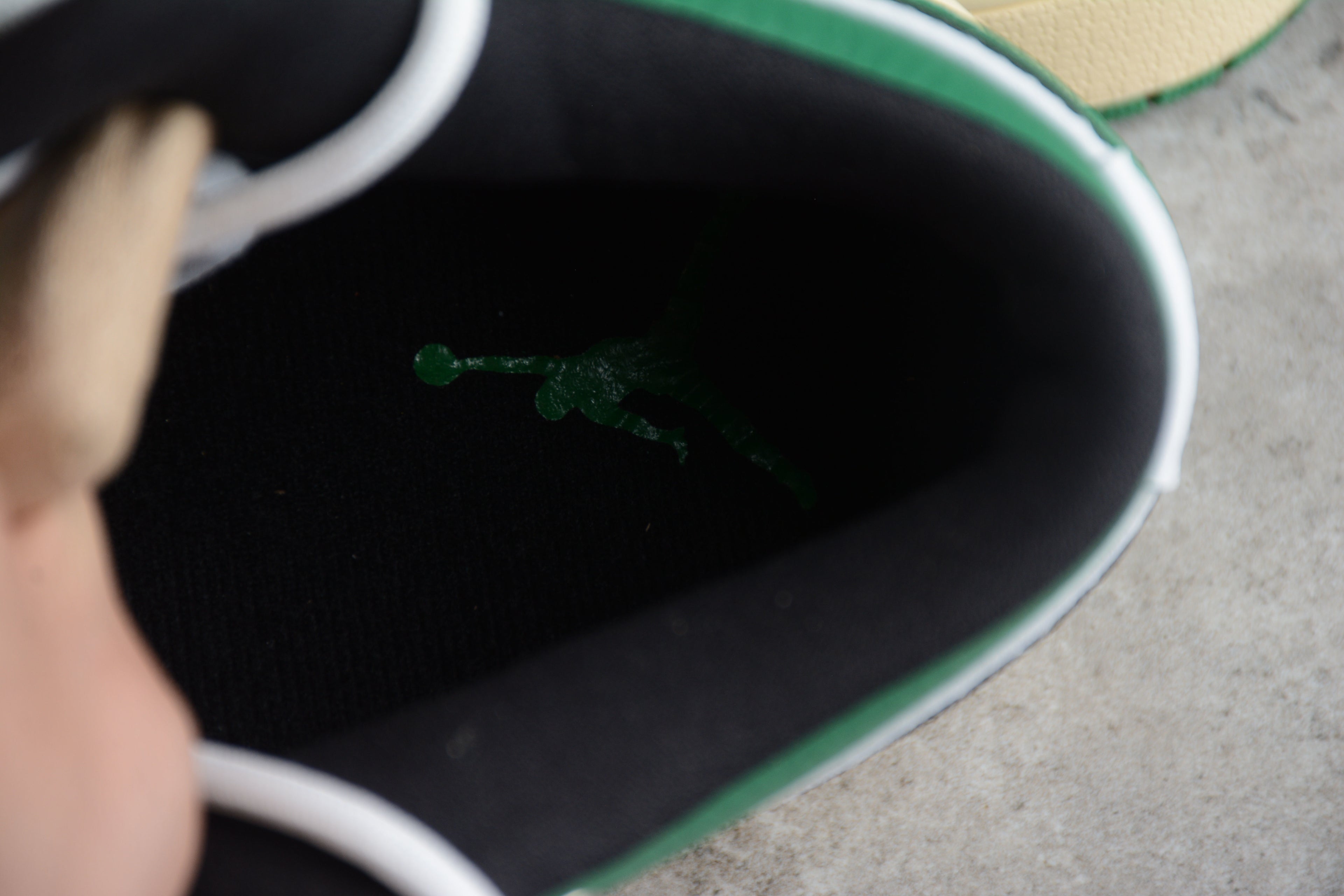 Jordan 1 Low – Verde / Blanco