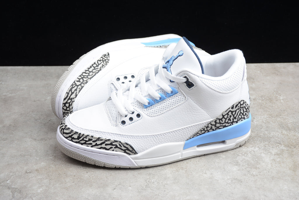 Air Jordan 3 – Blanco / Azul Claro