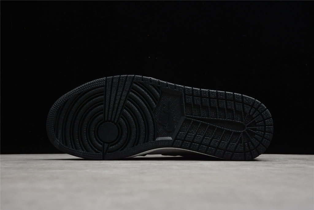 Jordan 1 Low – Negro / Blanco / Gris
