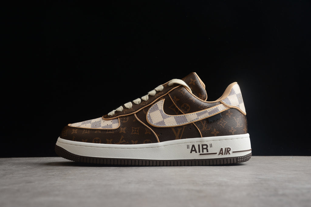 Air Force 1 Low LV – Blanco / Marrón / Beige