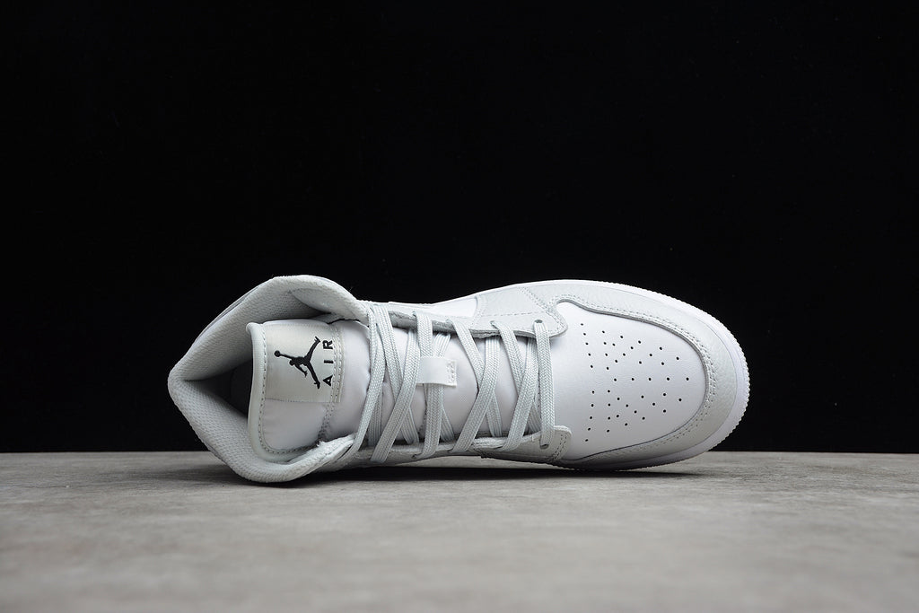 Air Jordan 1 Mid – Gris Claro / Blanco
